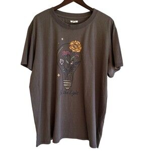 Maurices Womens Graphic T-Shirt Size 2XL Inspirational "Be The Light" Glitter